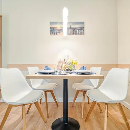 Seestrasse 54 1 Seegras * Zingst